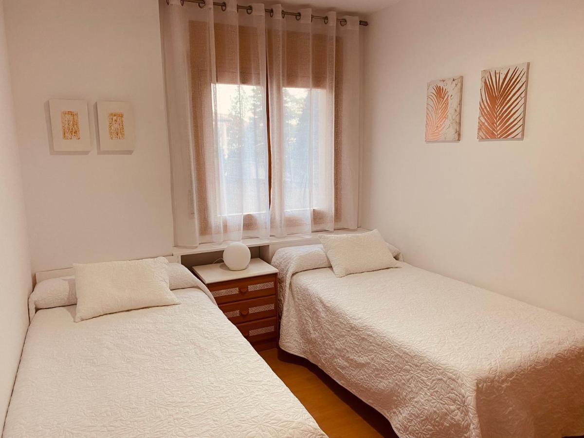 Apartamentos Alcaniz, Gala エクステリア 写真